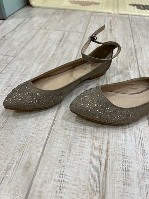 Балетки в стразах