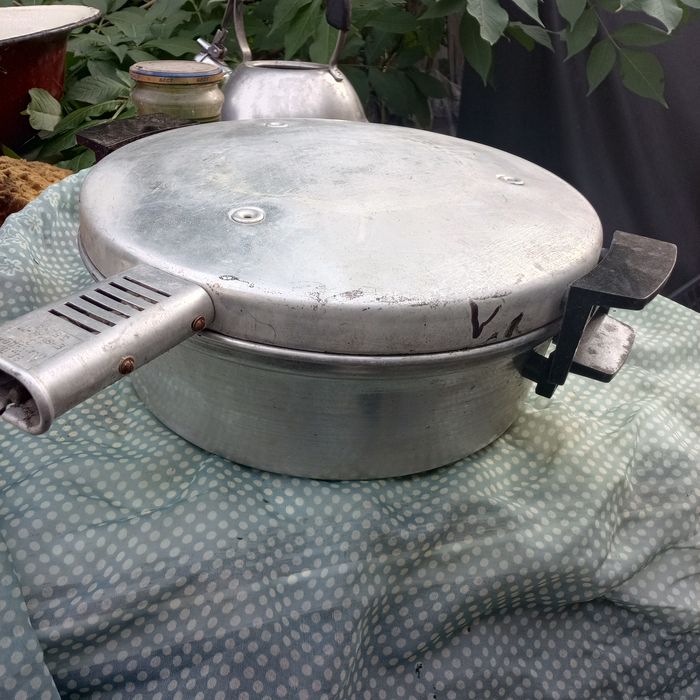 Чудо печь єлектро  .гриль шашлик