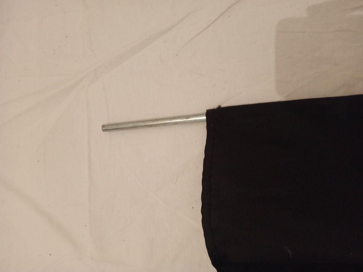 Suporte comandos sofá IKEA