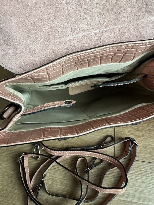 Шкіряна сумка італія пудровий колір, сумка-рюкзачок