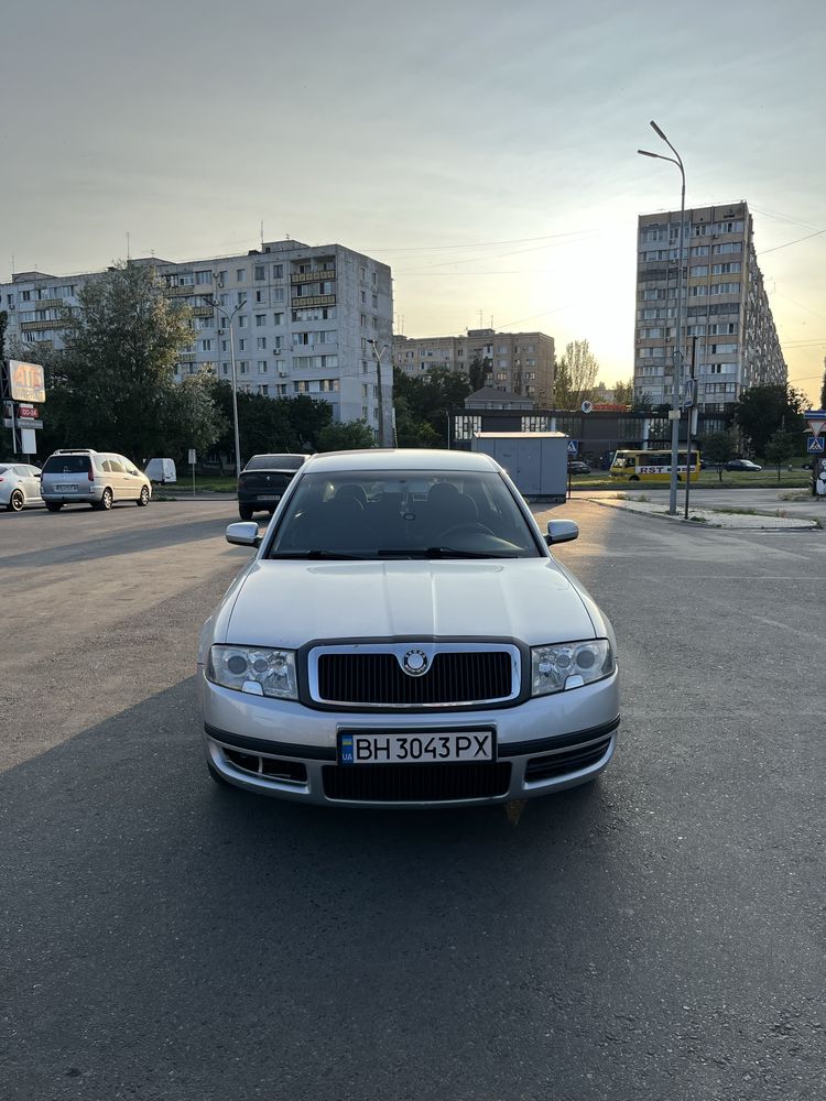 Skoda Superb 2005 (1.8 T)