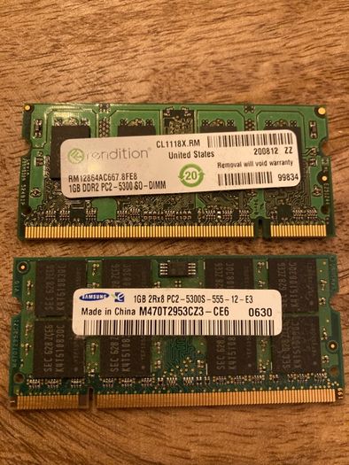 2 memórias RAM de portátil - 1GB