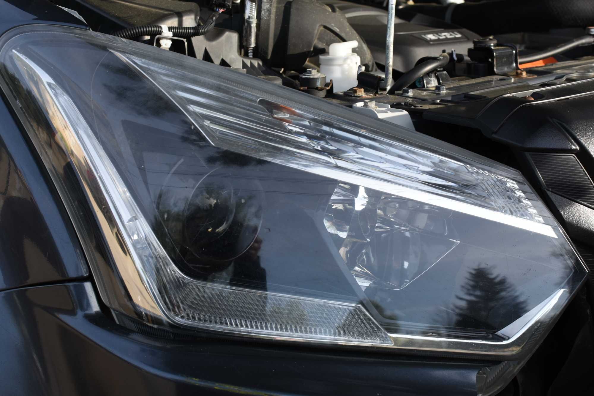 Lampa prawa Isuzu D MAX 2019 r