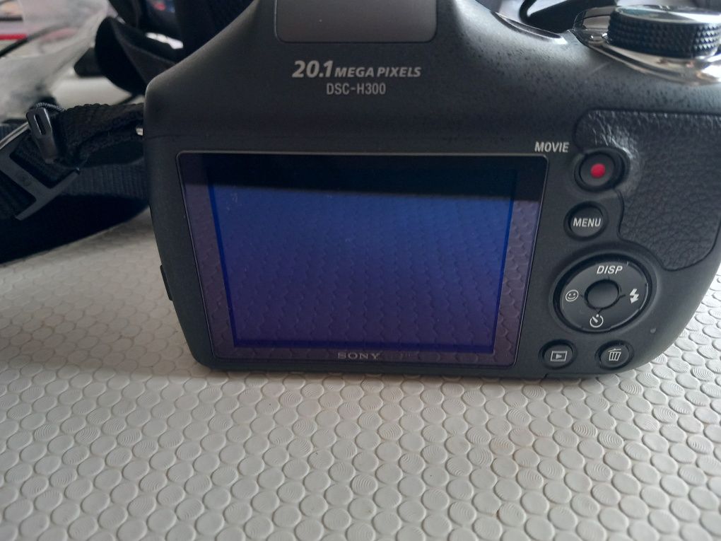 Máquina fotográfica Sony DSC-H300