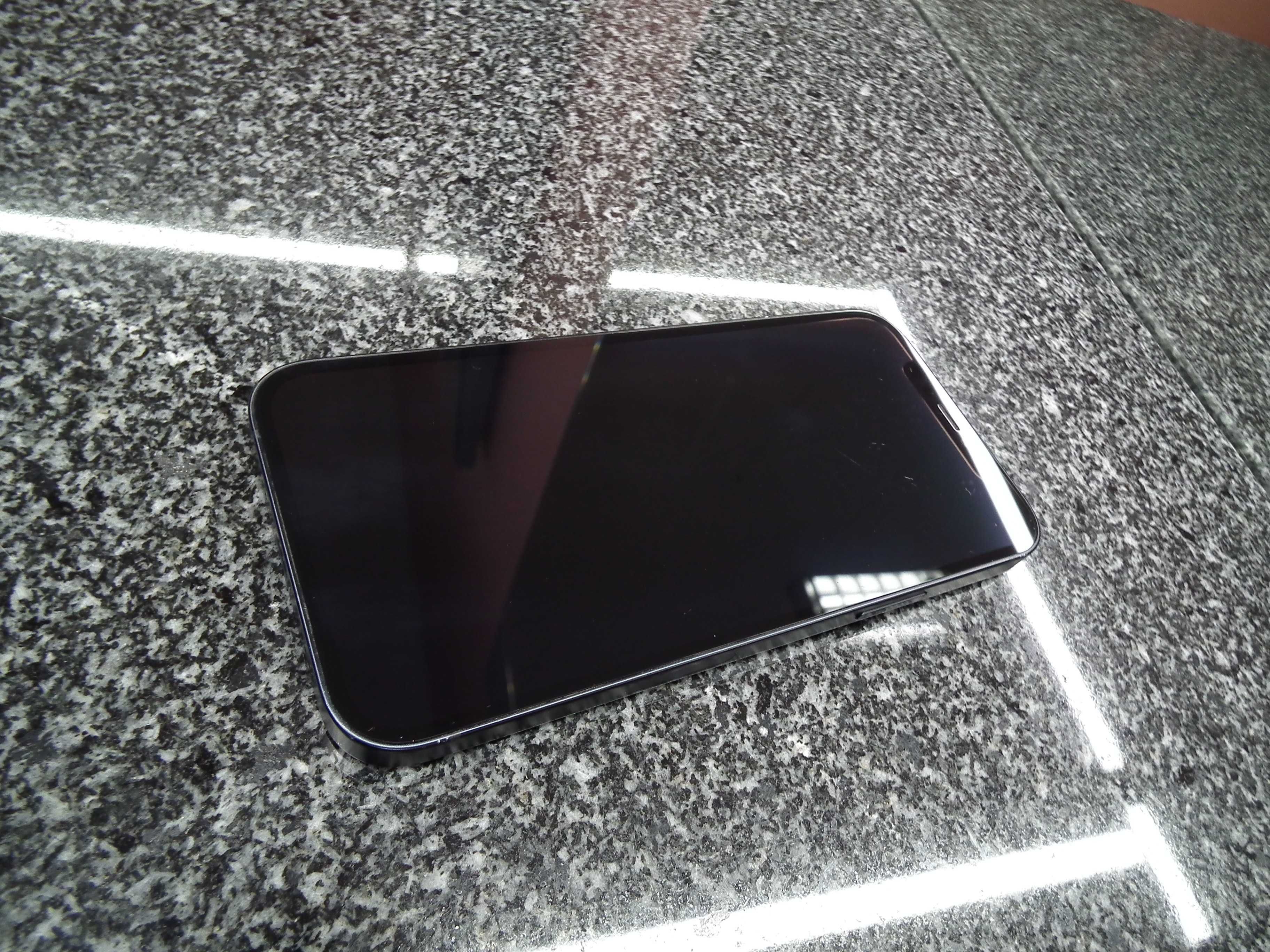 iPhone 12 64GB Desbloqueado