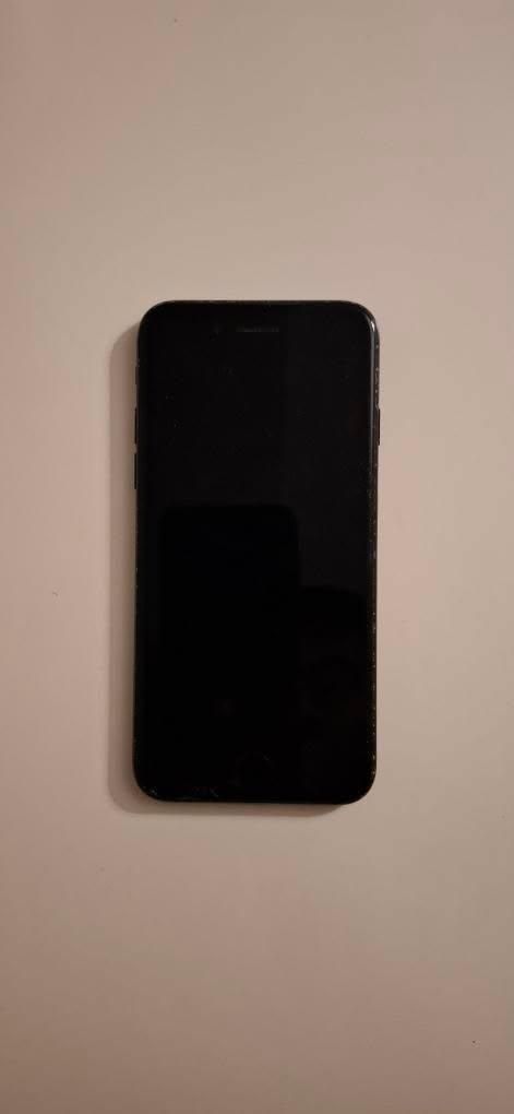 Iphone 7  usado.