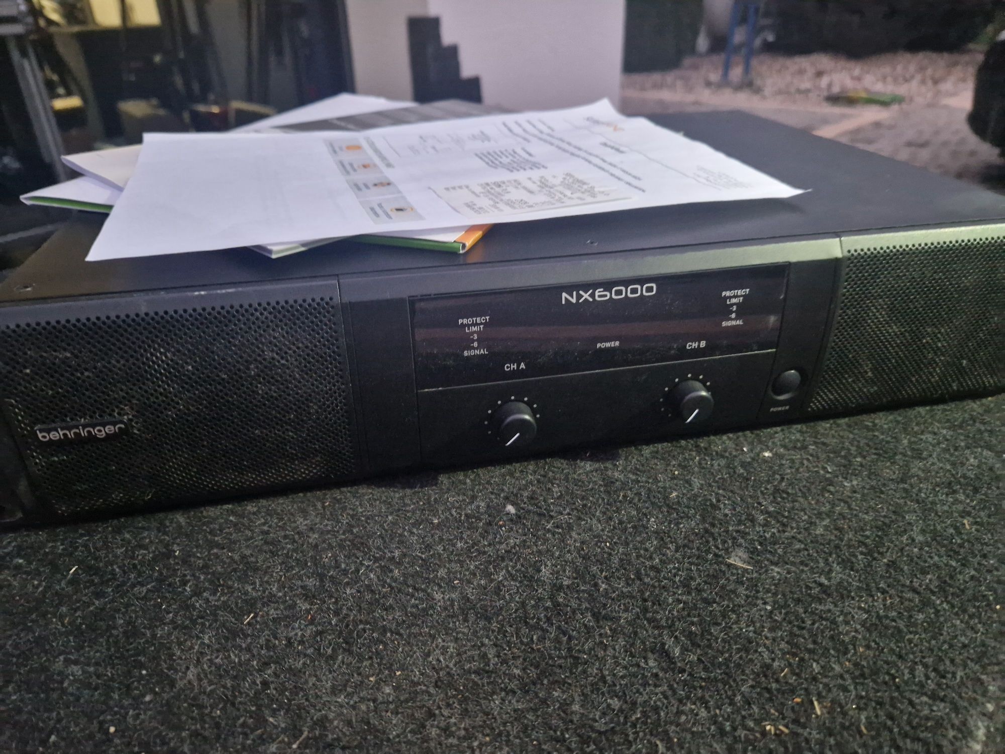 2x Bas pol audio tp118  + behringer nx6000