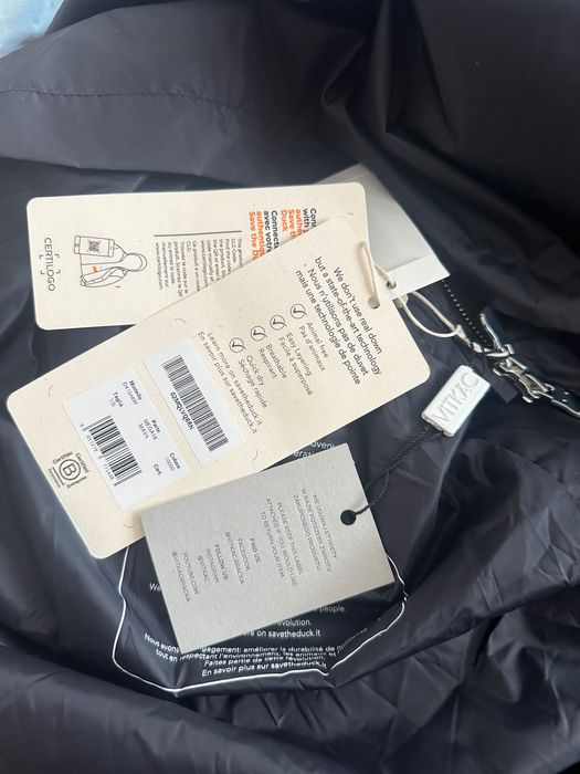 Płaszcz/ Trencz w kolorze czarnym. Save the duck.