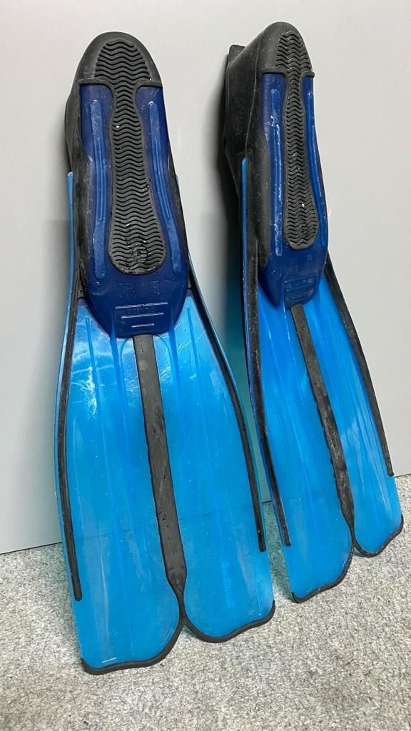 Barbatanas Cressi snorkeling azuis