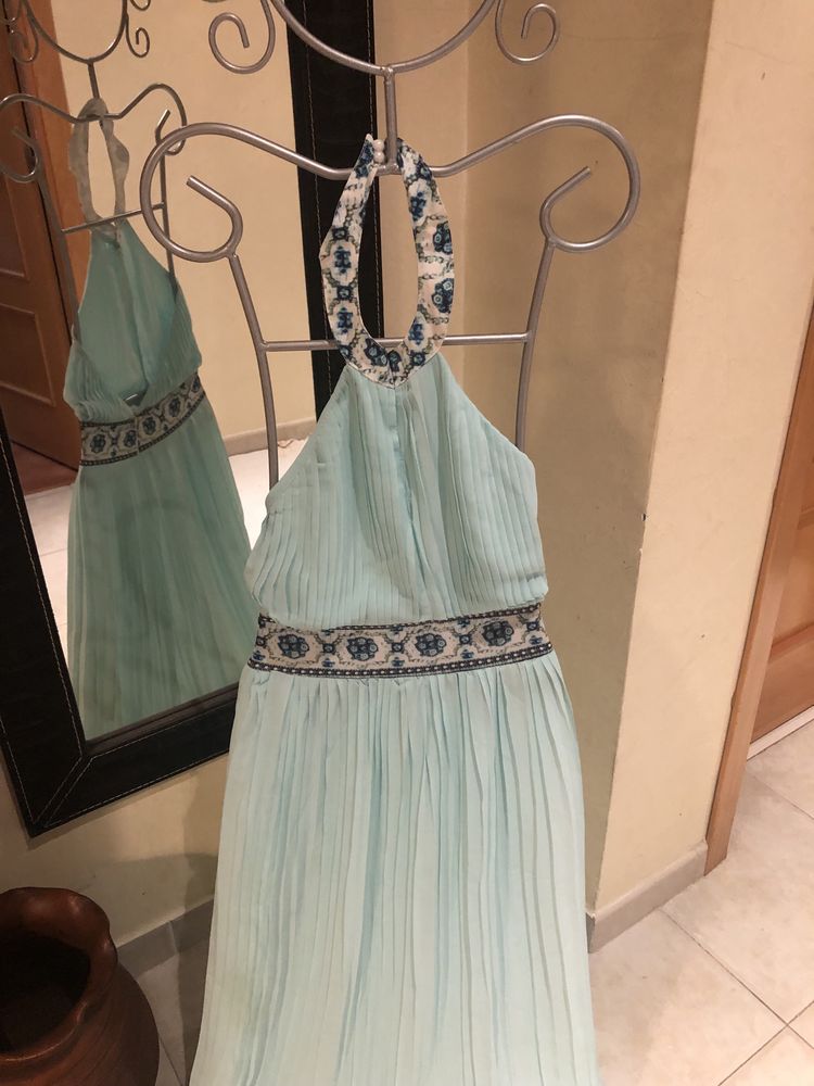 Vestido de cerimónia verda água