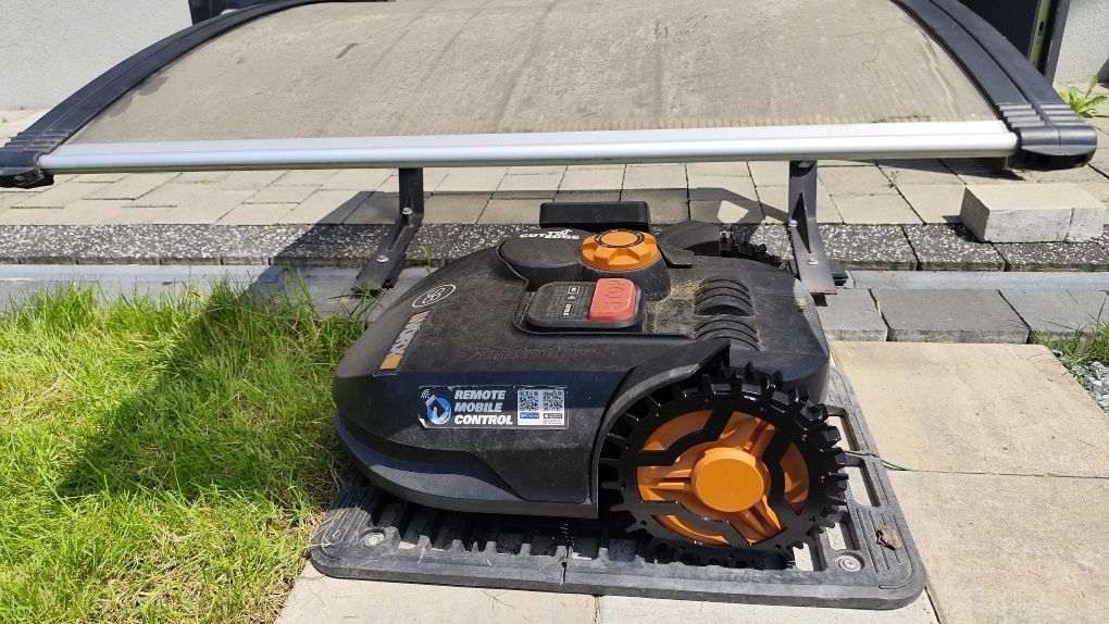 Kolce PRZYKRĘCANE do kosiarek WORX Landroid S i M Landriod