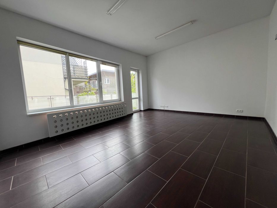 Do wynajęcia lokal 28 m² – ul. Żegańska, vis-à-vis Urzędu Dzielnicy