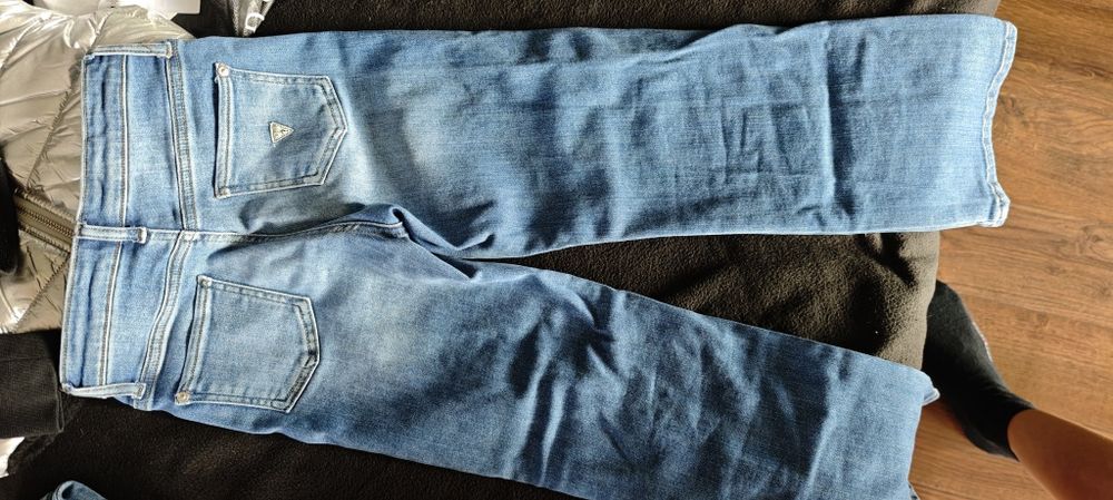 Spodnie jeansowe dzieciece Guess rozm 8