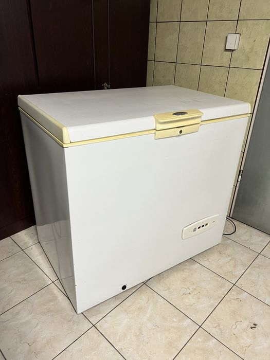 Zamrażarka skrzyniowa wolnostojąca