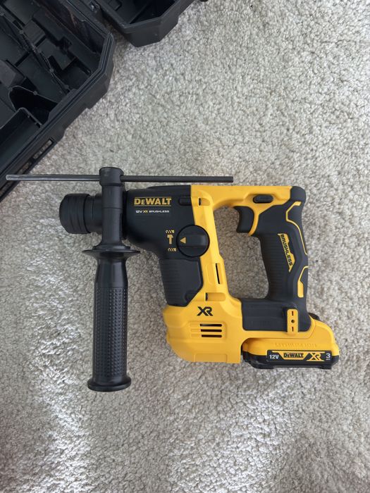 Torna/berbequim Dewalt dch072