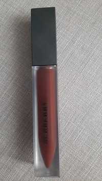 Pomadka Burberry Black Cherry