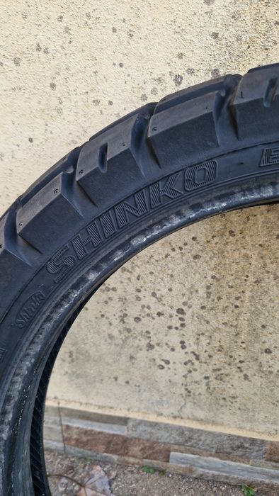 Pneus shinko 90/90-21 e 120/80-18