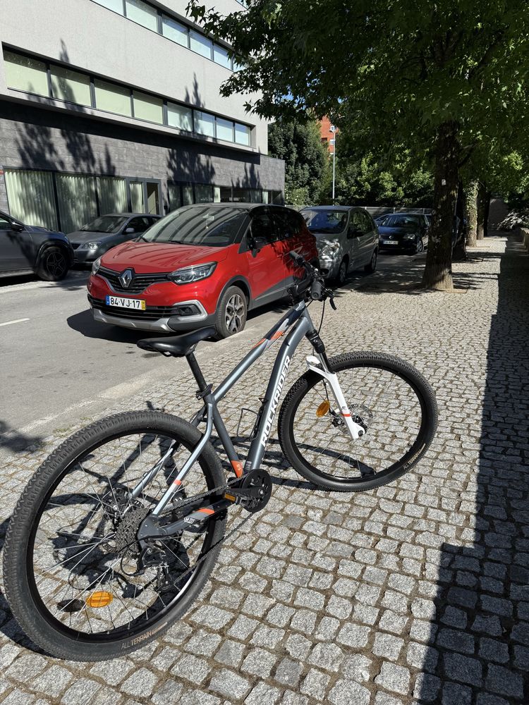 Bicicleta Rockrider ST 120 – Como nova!