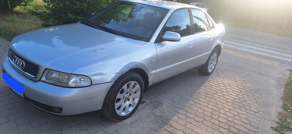Audi a4 b5 1999r. 110KM automat