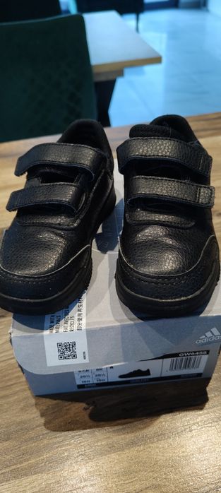 Buty sportowe adidas