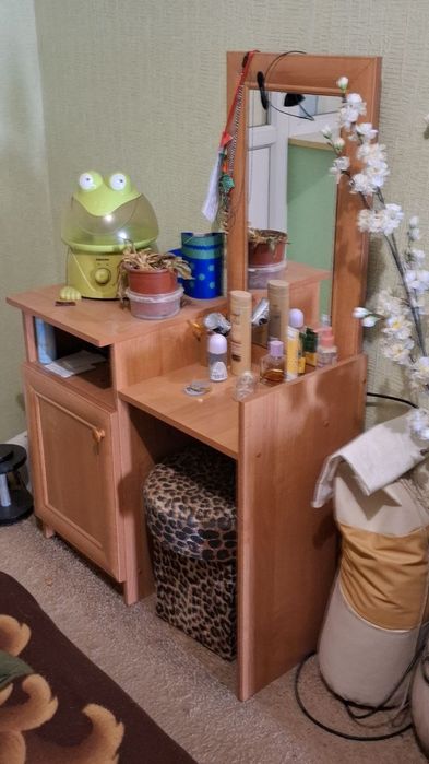 Продам мебель в спальню