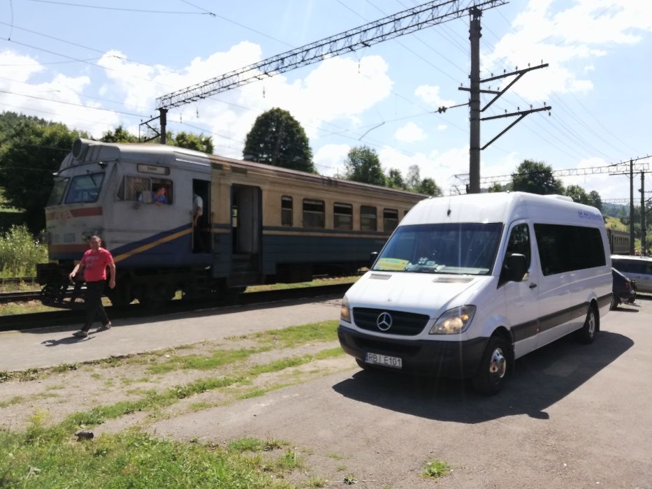 Muczne Ustrzyk Górne Wołosate Wetlina taxi wynajem autokarów busów