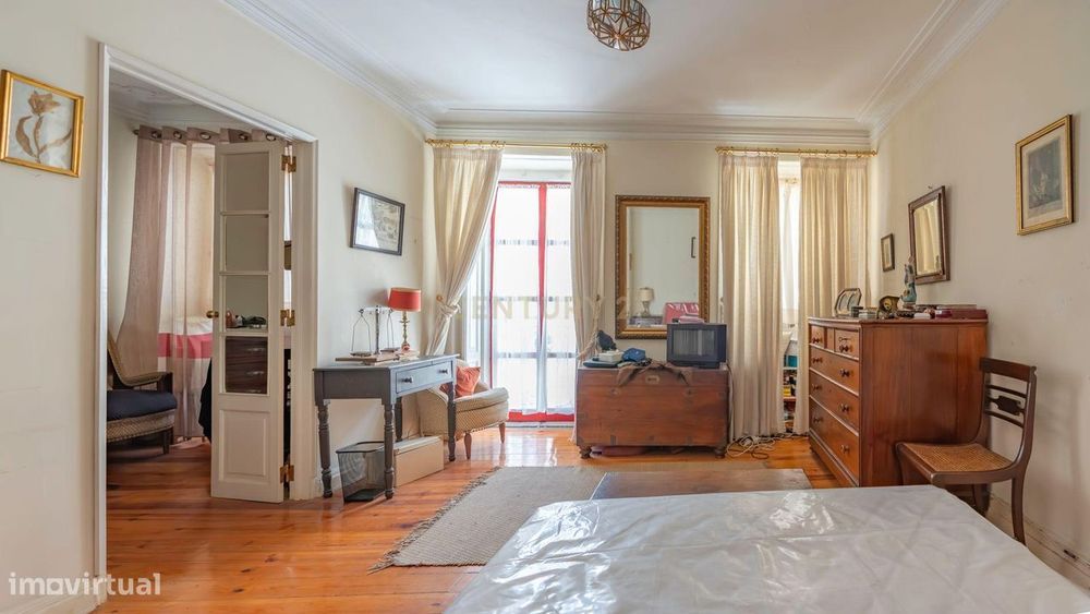 T2 na Lapa – Investimento Seguro numa das Zonas Mais Valorizadas de Li