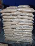 Pellet  trocinowy   fi 6 worki cena brutto 20kg