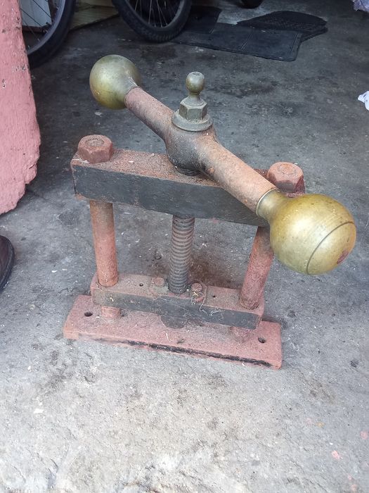 Prensa de parafuso usada