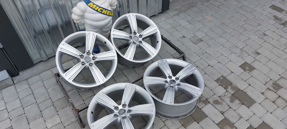 Диски Audi R19 5x112 8J ET32 A4 Allroad B9 A8 L S8 Q5 Q5 Q7 Q8 e-TRON