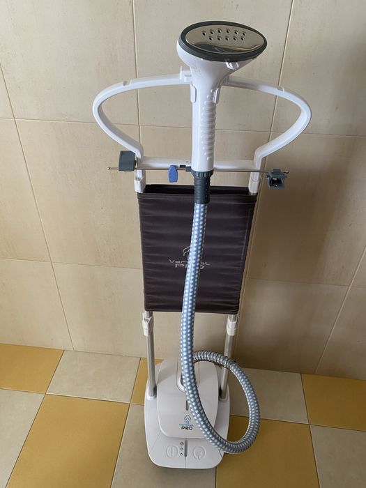 Vertical Pro ferro a vapor vertical usado em boas condicoes