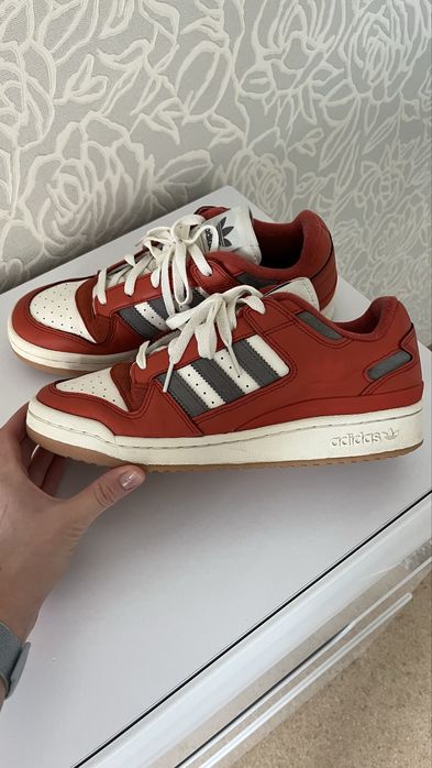 Кросівки Adidas Червоні