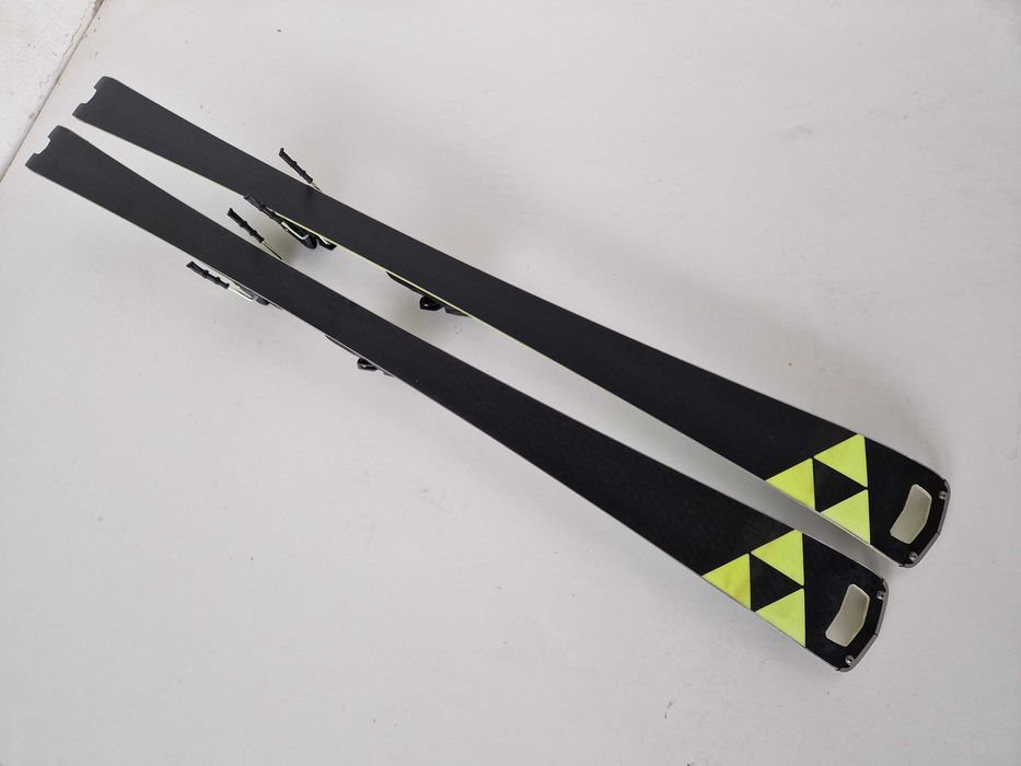 Narty Fischer RC4 RCS 155 CM (3)