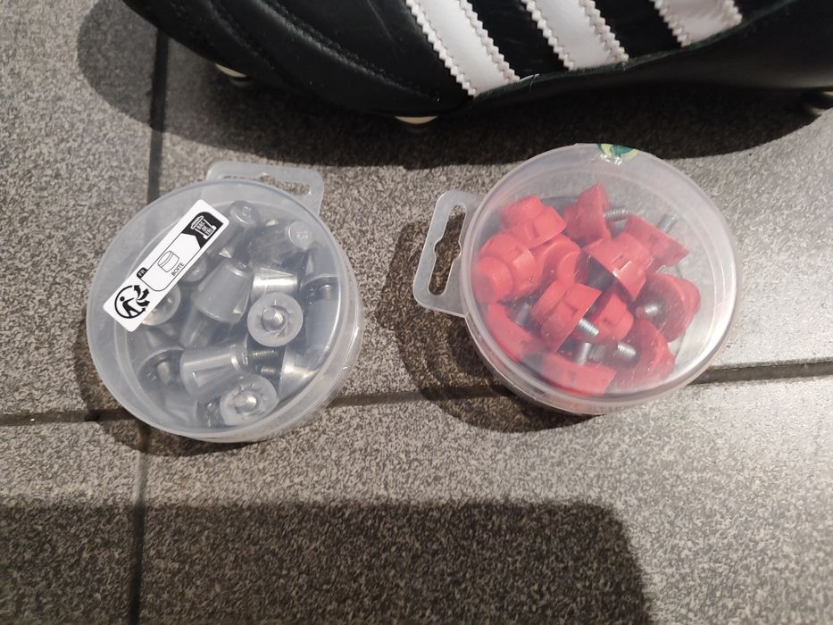 Korki buty sztole Adidas world cup 40 2/3  pakiet wkrętów