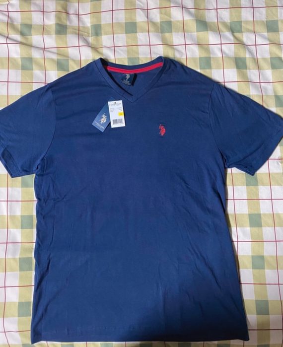 T-shirt azul marinho da polo