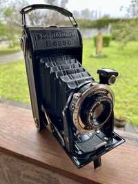 Antiga maquina fotografica Voigtlander