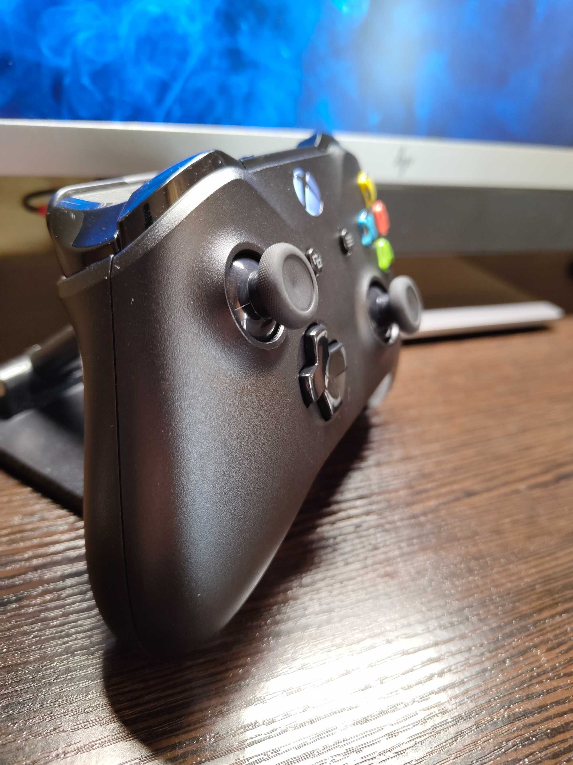 Геймпад Xbox One Model 1708
