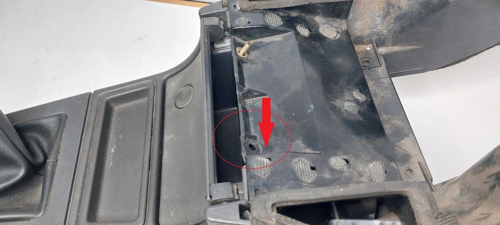 Peugeot 205 Mk2 Fase 2 Consola Central Tablier Interior Cinzento