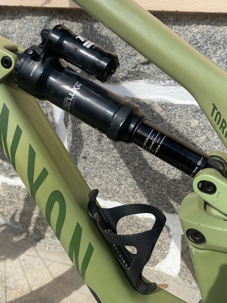 Canyon Torque 29” CF 7 2022 (DESPACHAR)