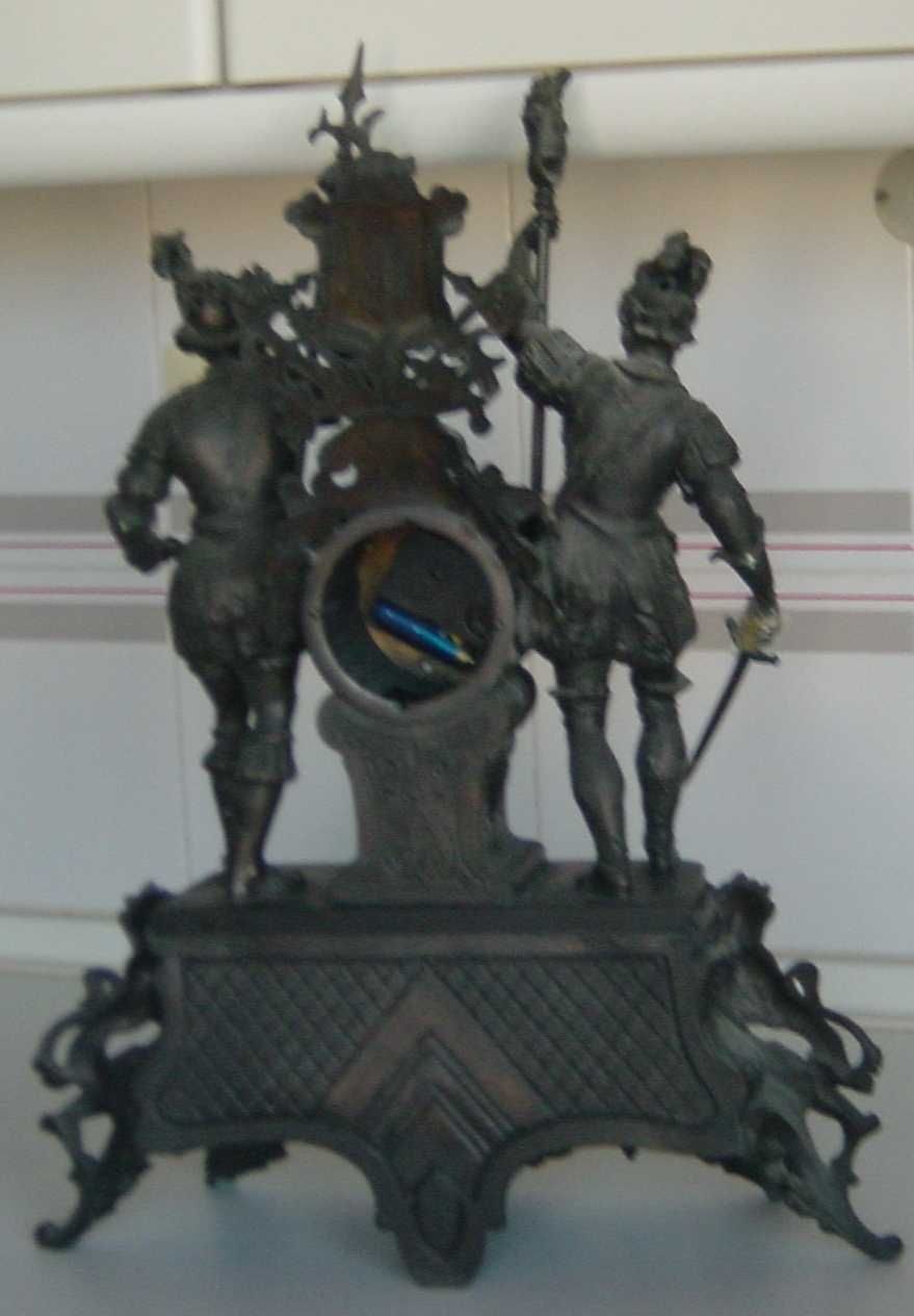 Caixa de Relógio em bronze, Séc XIX origem França BRUNFAUT e numerado!