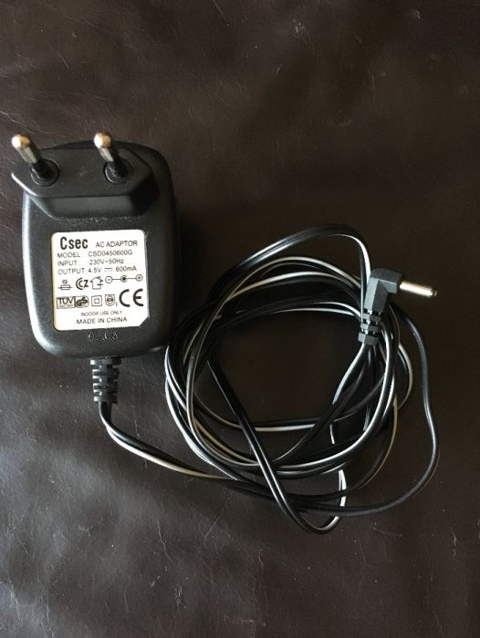 Adaptador Csec - 4.5V e 600 mA