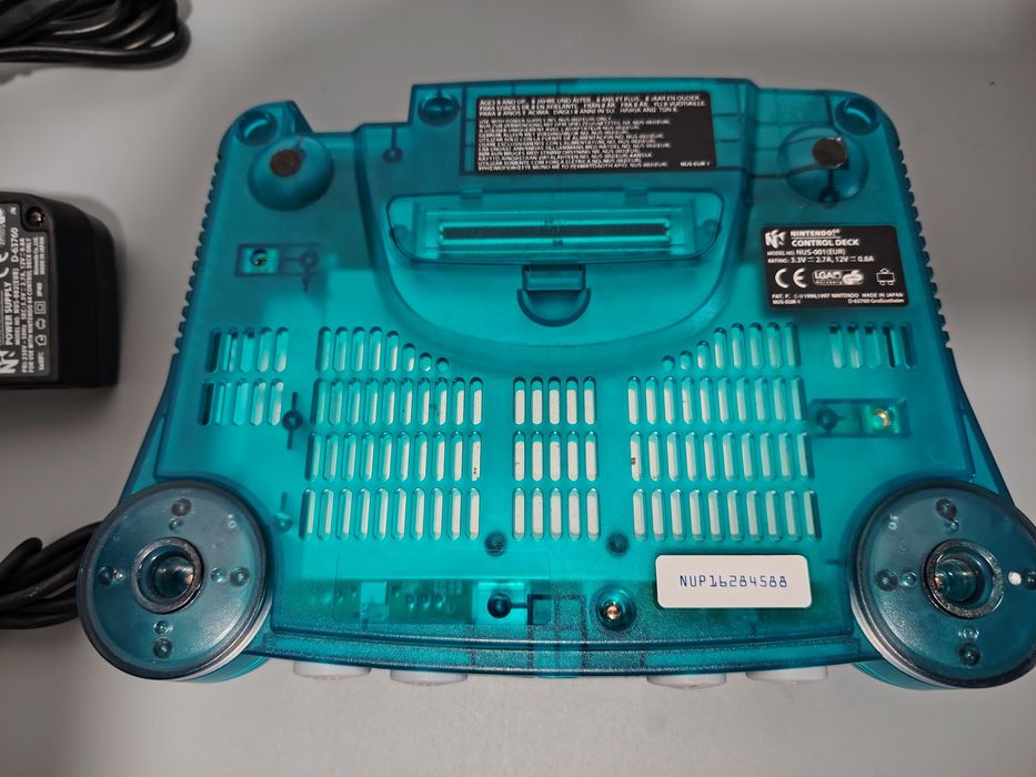 Nintendo 64 Ice Blue