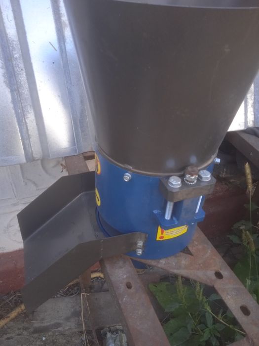 Робоча частина гранулятора кормів ГКМ-200