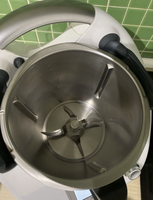 Bimby TM5 em excelente estado com várias ofertas!