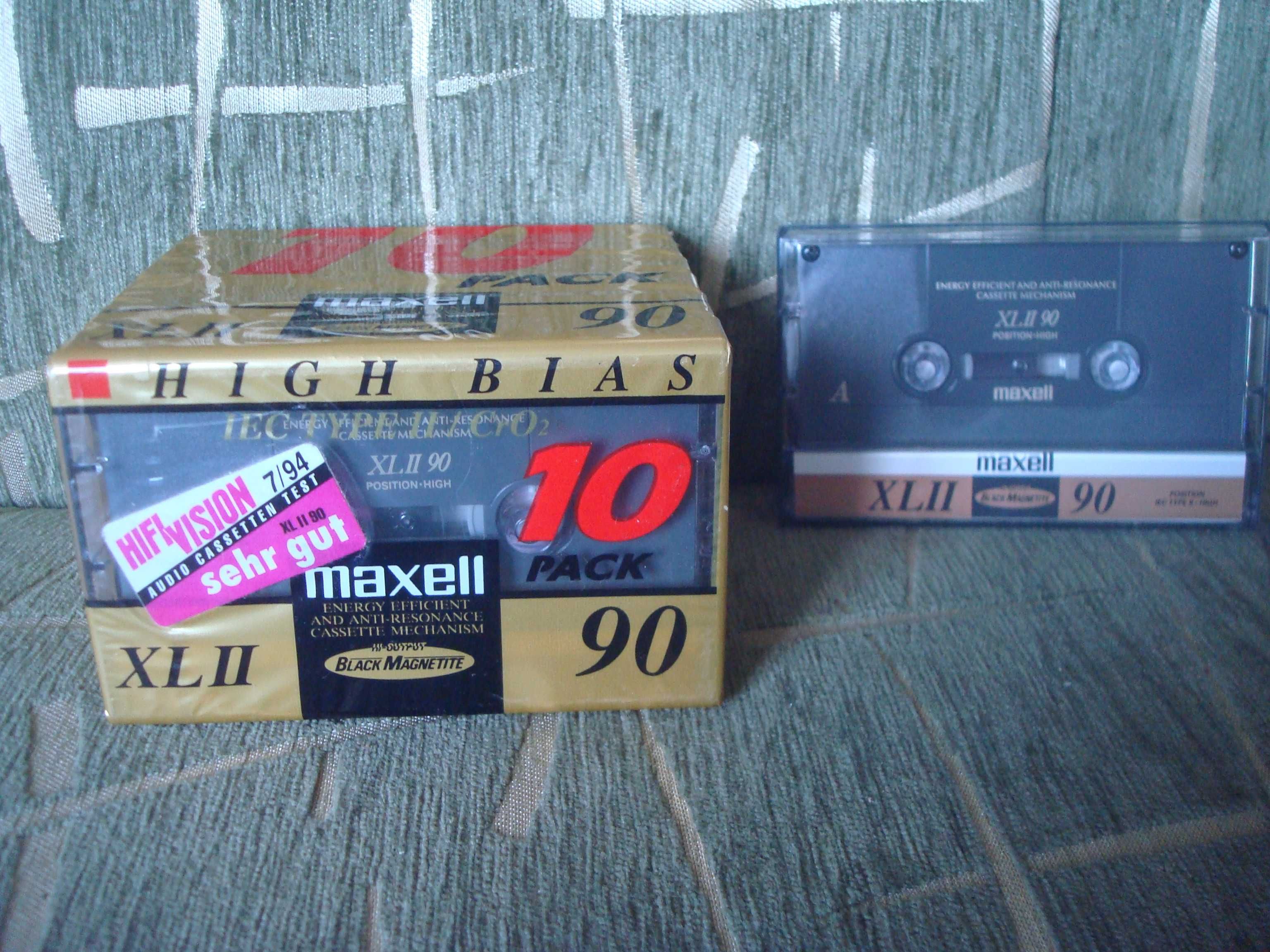 Продам кассеты Maxell