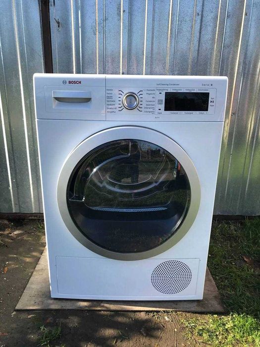 Сушильная / сушильна машина Bosch WTW875W0 з тепловим насосом.