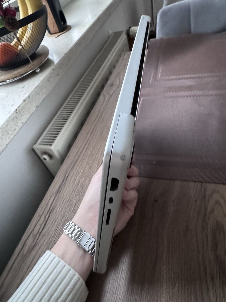 Apple MacBook M1 Pro 14’ 2021, 16GB RAM, 512GB SSD Okazja!