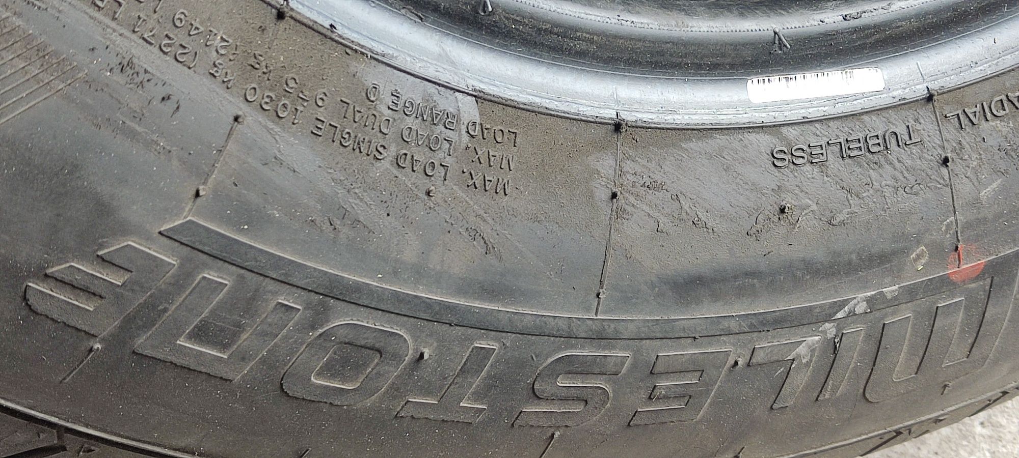 2 szt ak nowe 215 70r15c Green Weight Milestone