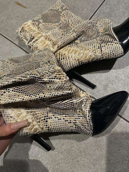 Сапоги казаки на шпильке