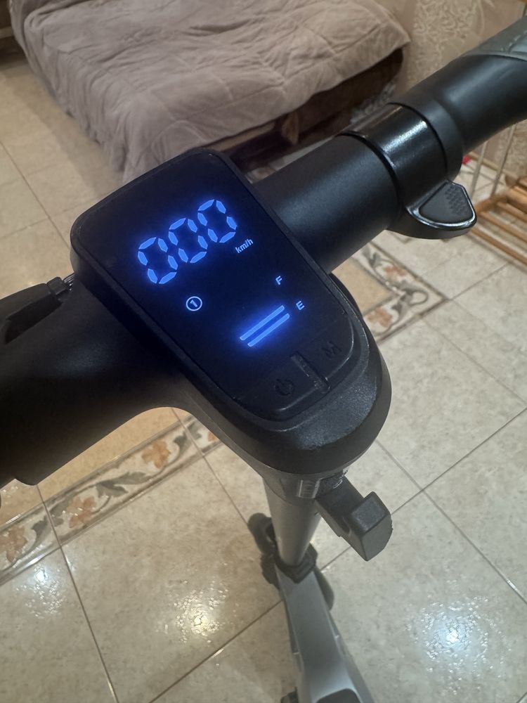 Продам електро самокат